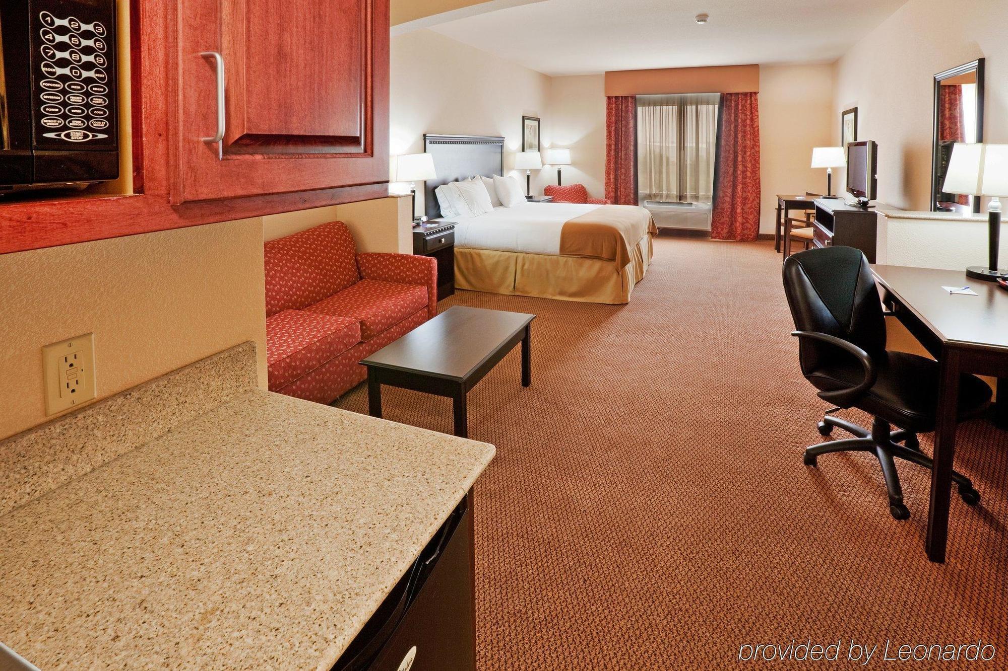 Holiday Inn Express Hotel And Suites Altus By Ihg Habitación foto