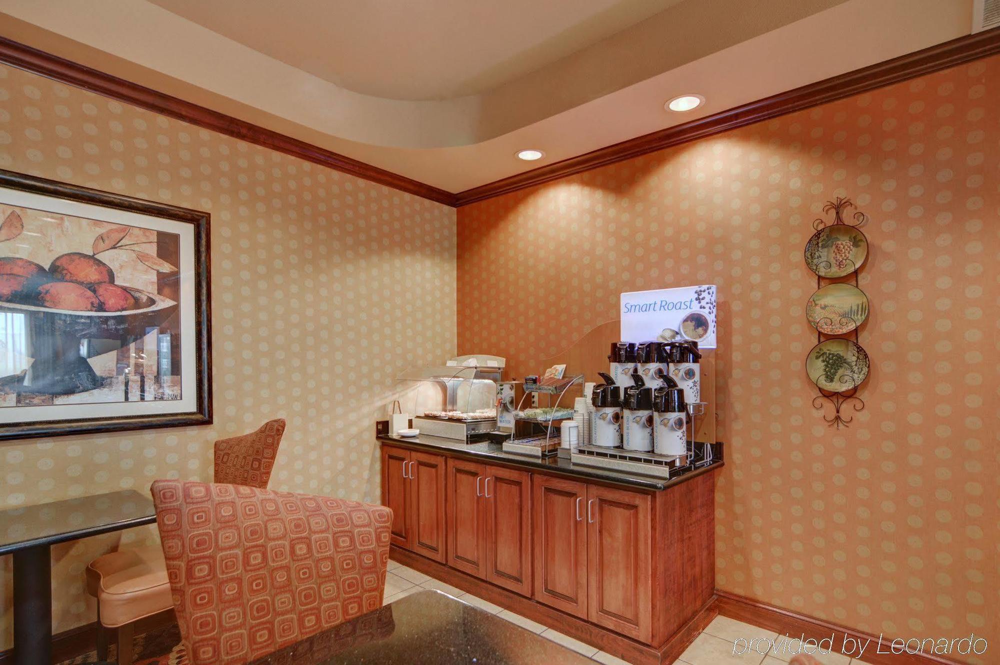 Holiday Inn Express Hotel And Suites Altus By Ihg Exterior foto